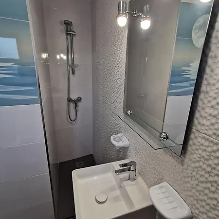 Alfareiro アパート